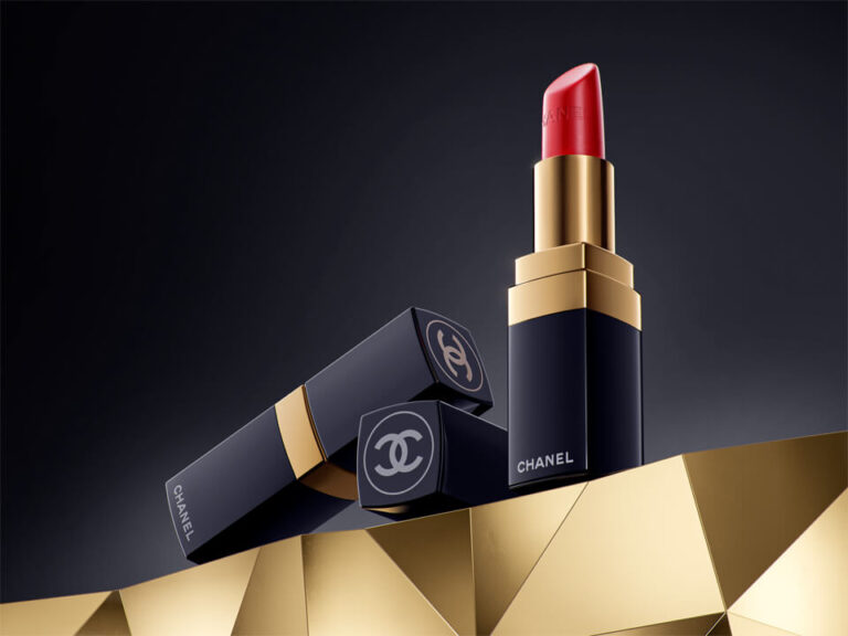 Lipstick CGI — 3D rendering photorealistic product visual